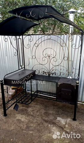 Мангал с крышей