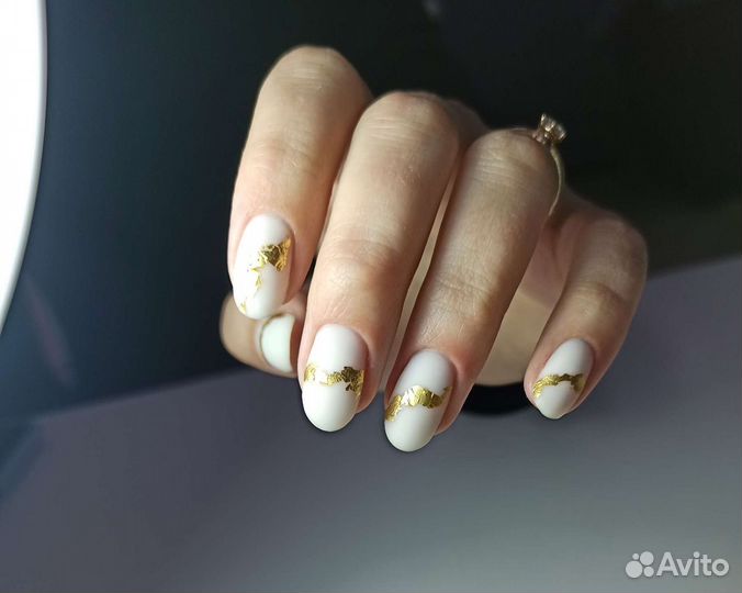 Мастер маникюра