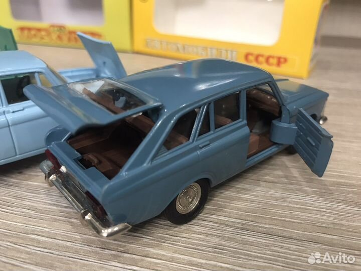Модель СССР Москвич 412 А1 без ми