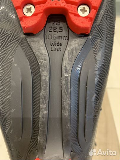 Горнолыжные ботинки atomic hawx magna 100