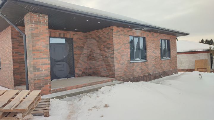 Коттедж 127 м² на участке 10,8 сот.