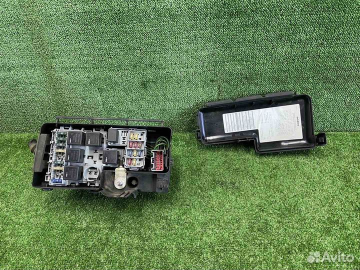 Блок предохранителей volvo XC90 C59 B5254T2 2 005