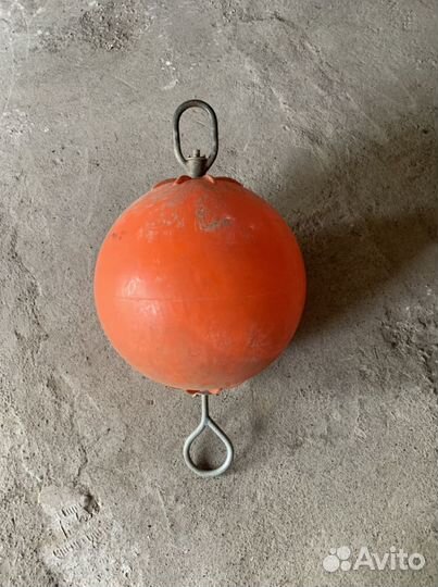 Буй швартовый