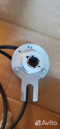 Энкодер Baumer eil580p-TT14.5PF.01024.B