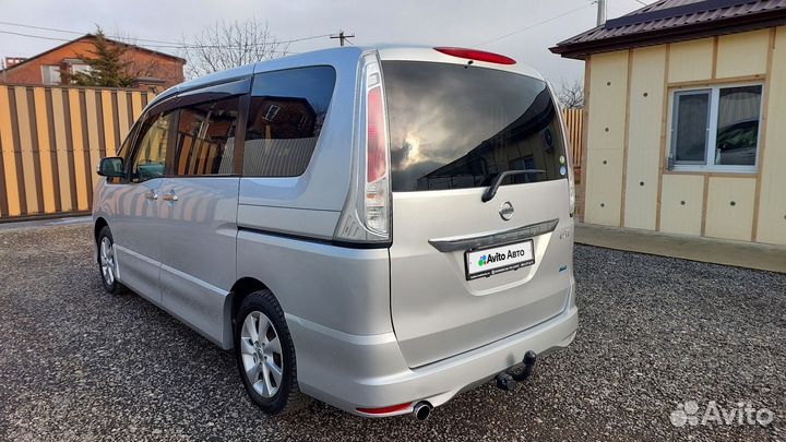 Nissan Serena 2.0 CVT, 2012, 185 500 км