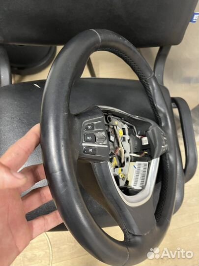 Руль bmw 5GT