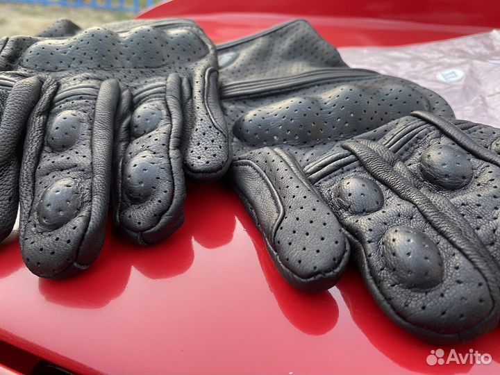 Мотоциклетные перчатки