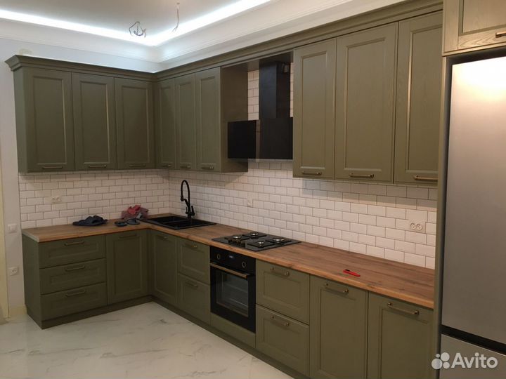 Сборщик мебели кухни и переезды