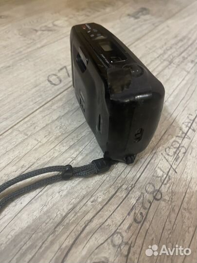 Фотоаппарат yashica t5d