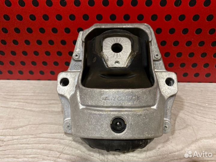 Подушка крепления двигателя Porsche Macan 95B 2021