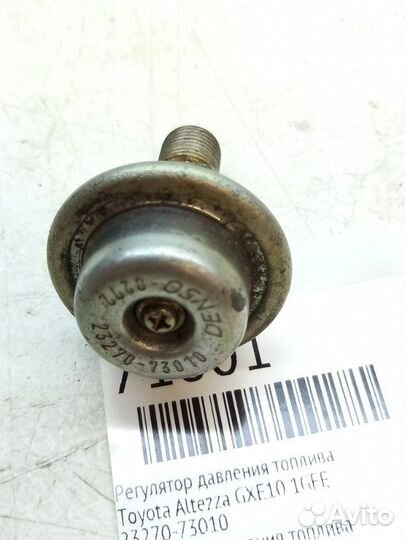 Регулятор давления топлива Toyota Altezza GXE10
