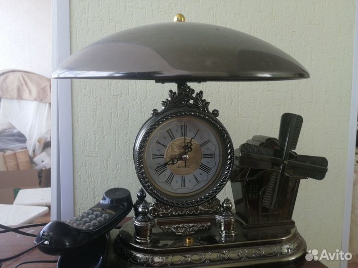 Ночник-часы-телефон