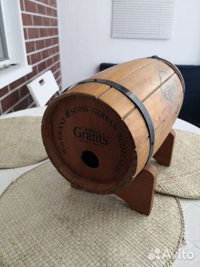 Бочонок под бутылку (виски и тп)