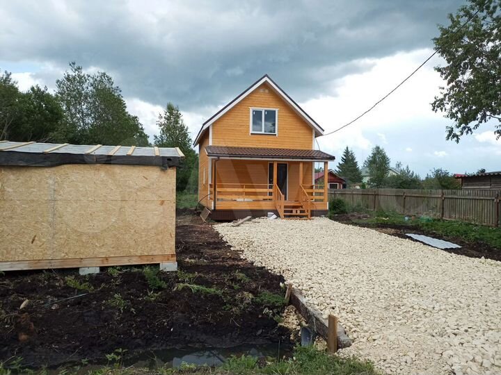 Дом 101 м² на участке 6 сот.