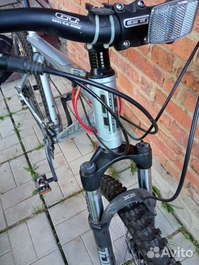 Велосипед горный GT Avalanche expert L