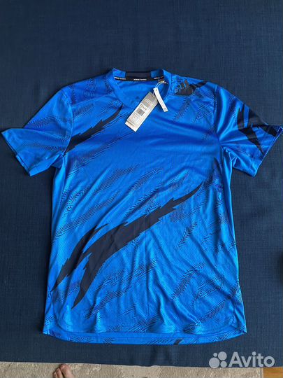 Футболка adidas