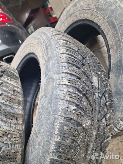 Nokian Tyres Hakkapeliitta 5 235/65 R17