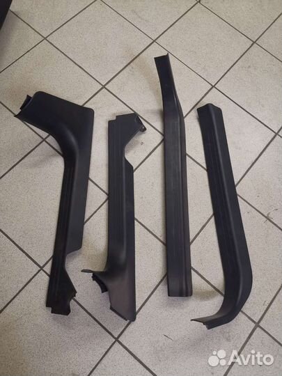 Комплект накаладки на порог Mercedes w220