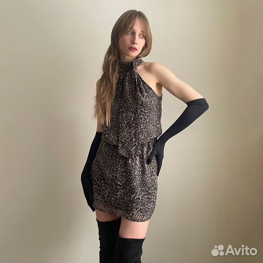 Леопардовое платье с лентами