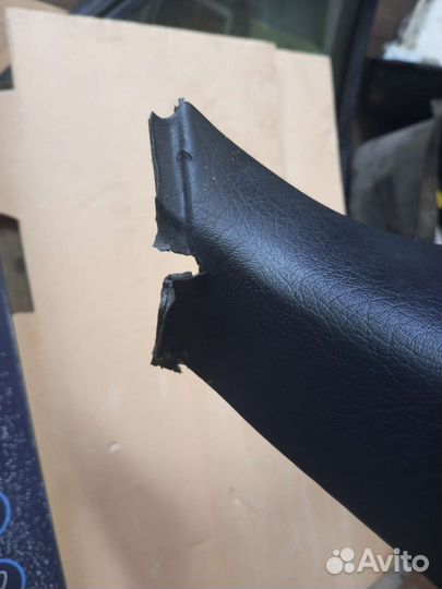 Обшивка задней двери Audi 100 c4