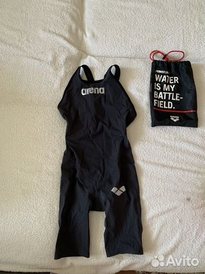 Гидрокостюм