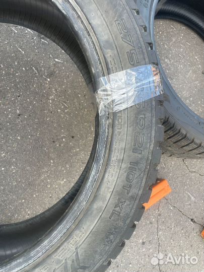 Nokian Tyres Hakkapeliitta 8 SUV 275/45 R21 110T