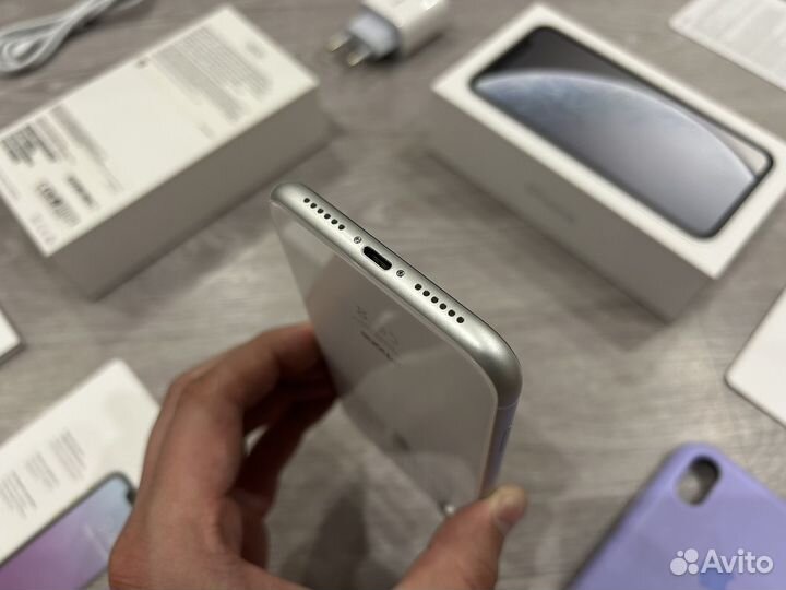 iPhone Xr, 128 ГБ