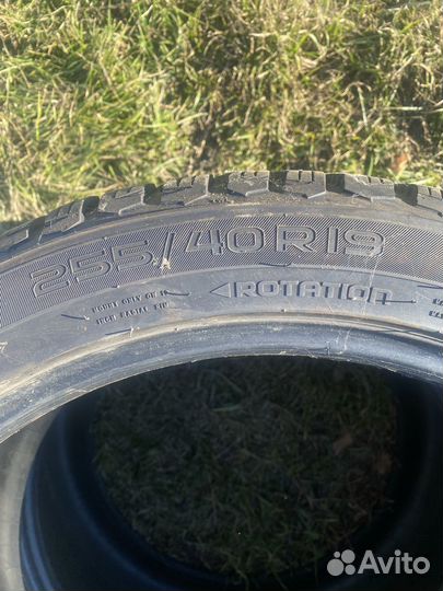 Nokian Tyres Hakkapeliitta 9 255/40 R19