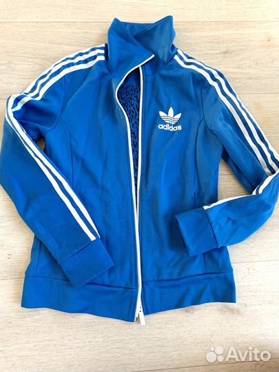 Олимпийка adidas оригинал S состояние новой
