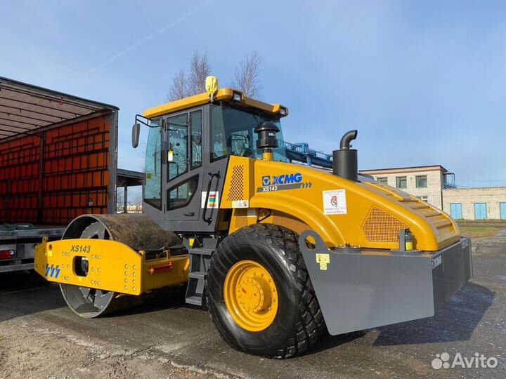 Дорожный каток XCMG XS143, 2023