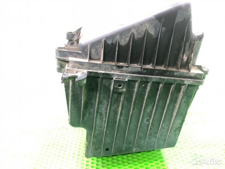 Корпус воздушного фильтра LADA Kalina универсал