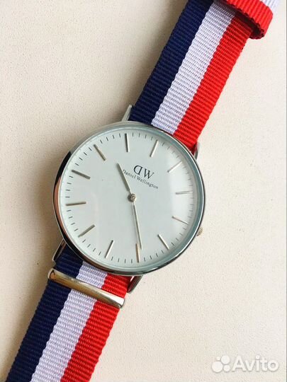 Часы Daniel Wellington Silver