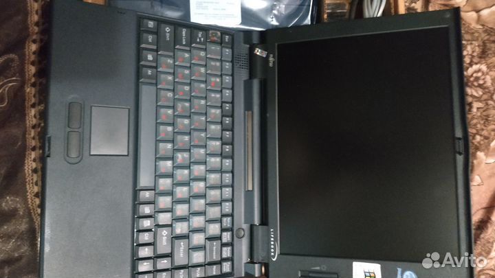 Ноутбук ретро fujitsu lifebook 635tx