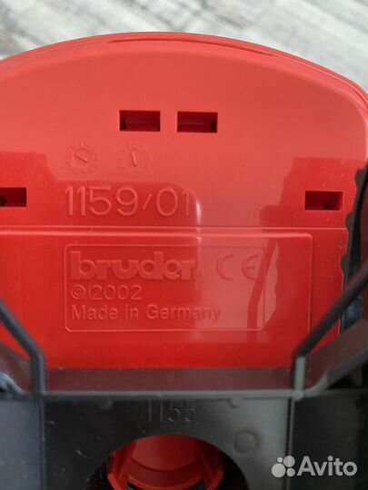 Мини экскаватор гусеничный Bruder