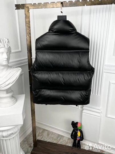 Жилетка Prada primaloft