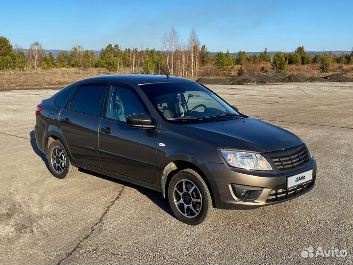LADA Granta 1.6 МТ, 2018, 40 000 км