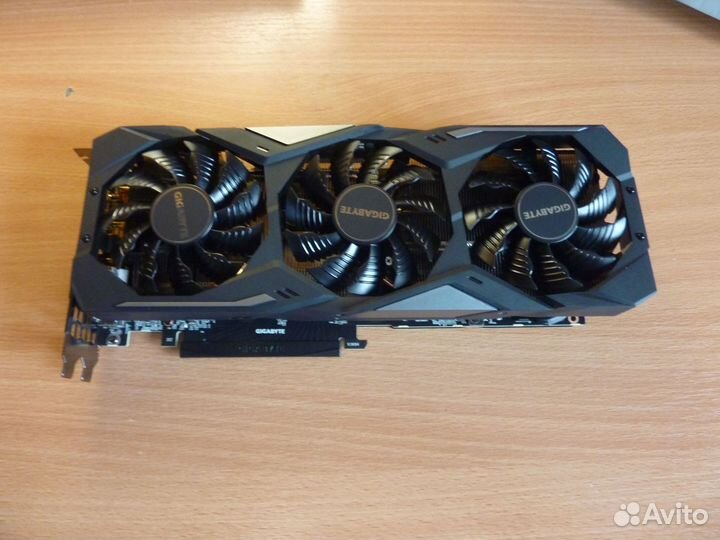 Видеокарта 2080 ti Gigabyte