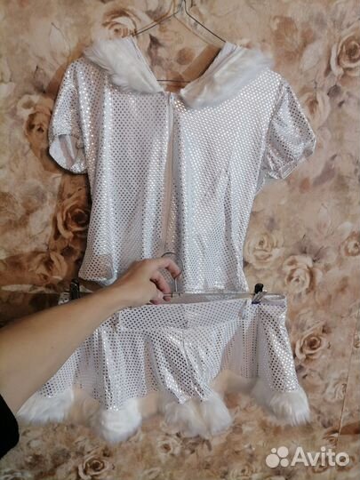 Костюм новогодний белый