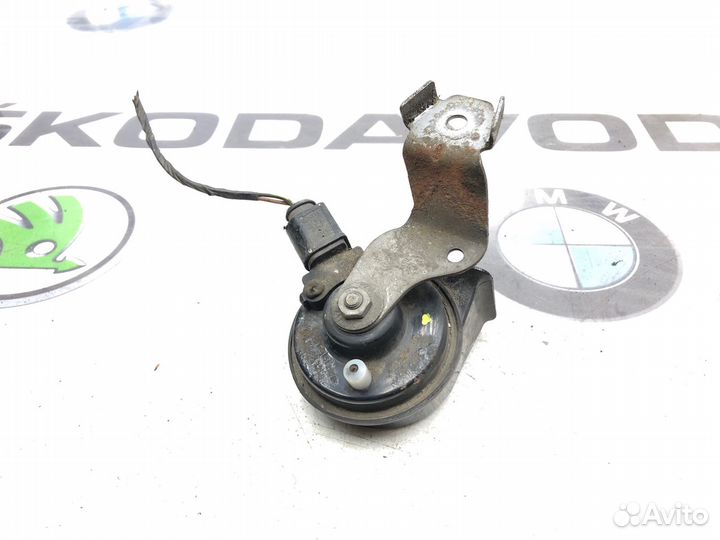 Сигнал левый Skoda Octavia A5 (1Z) 1.8 cdab 2011