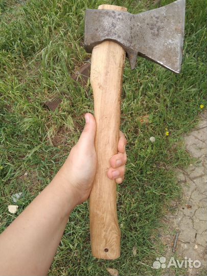 Топор ручной работы