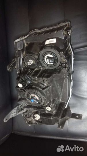 Фара левая Honda Pilot