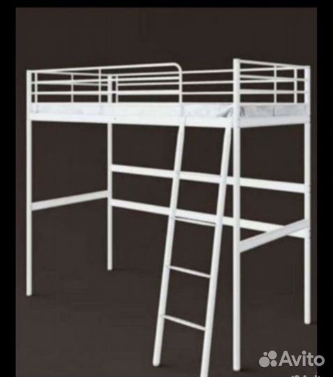 Кровать чердак IKEA с матрасом