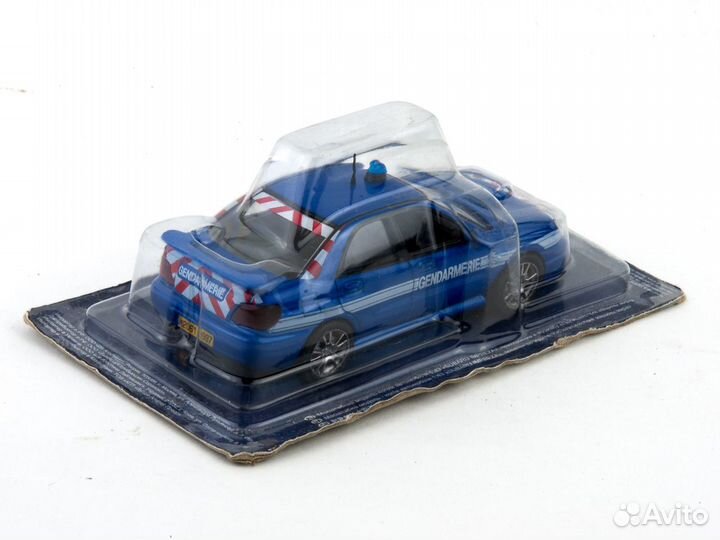 Модель деагостини полиция франции Subaru Impreza