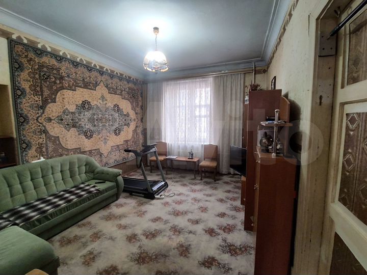 2-к. квартира, 57 м², 1/5 эт.