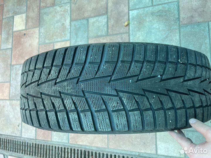 Firemax FM806 225/60 R17 99T