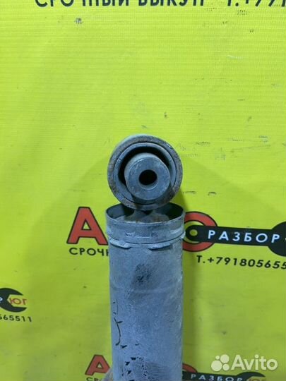 Стойка подвески задняя левая Renault Megane 2