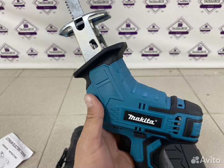 Сабельная пила makita