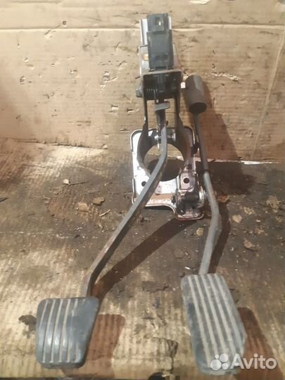 Педальный узел Chevrolet Aveo т250