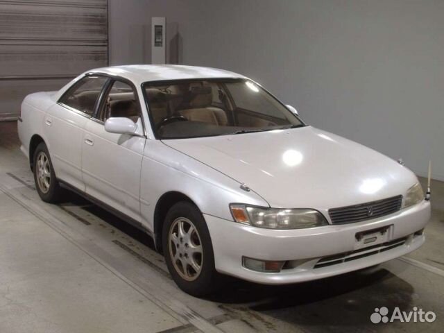 Молдинг стекла двери Toyota Mark ii GX90