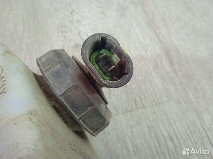 Главный тормозной цилиндр Renault Duster HSA K4M